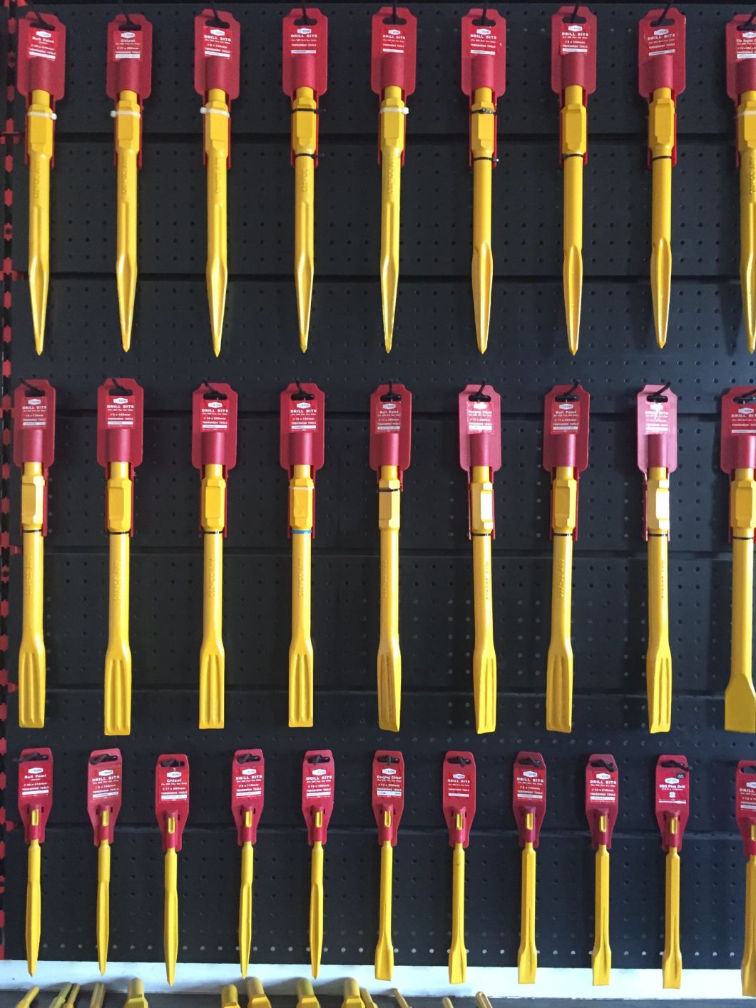 pH65A Selfgrinding Point Chisels with Gold Coating for Stone or Concrete (SED-PCS-GC65)